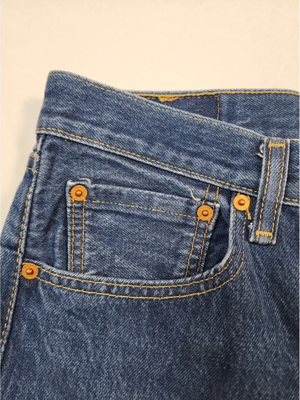 Levi's 501 Jeans 32x32 Button Fly, Straight Leg, Denim